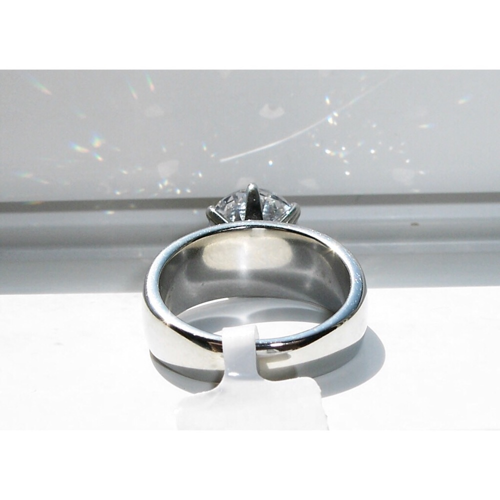 STAINLESS STEEL Round Cut Solitaire Cubic Zirconia Band Ring - Picture 13 of 16